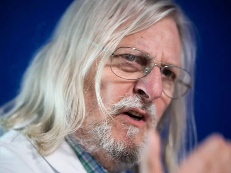 5ef384c9df8ec le professeur didier raoult directeur de lihu maladies infectieuses de marseille 4893564