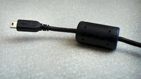 cylindre cable d ordinateur