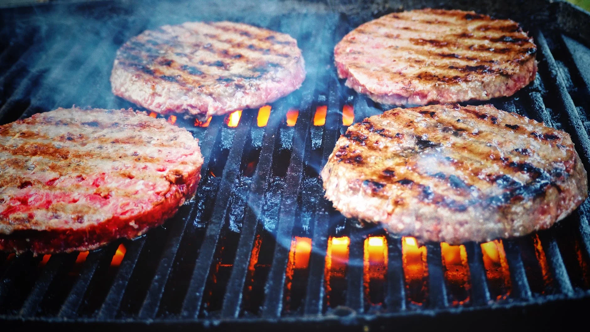 griller des hot dogs jus de pommes 