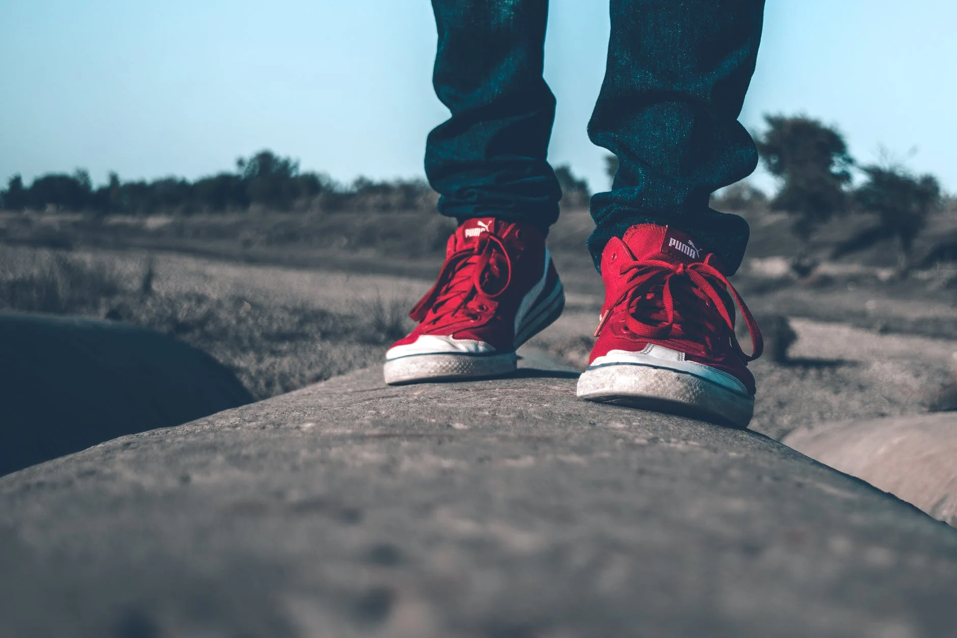 chaussures rouge à la maison