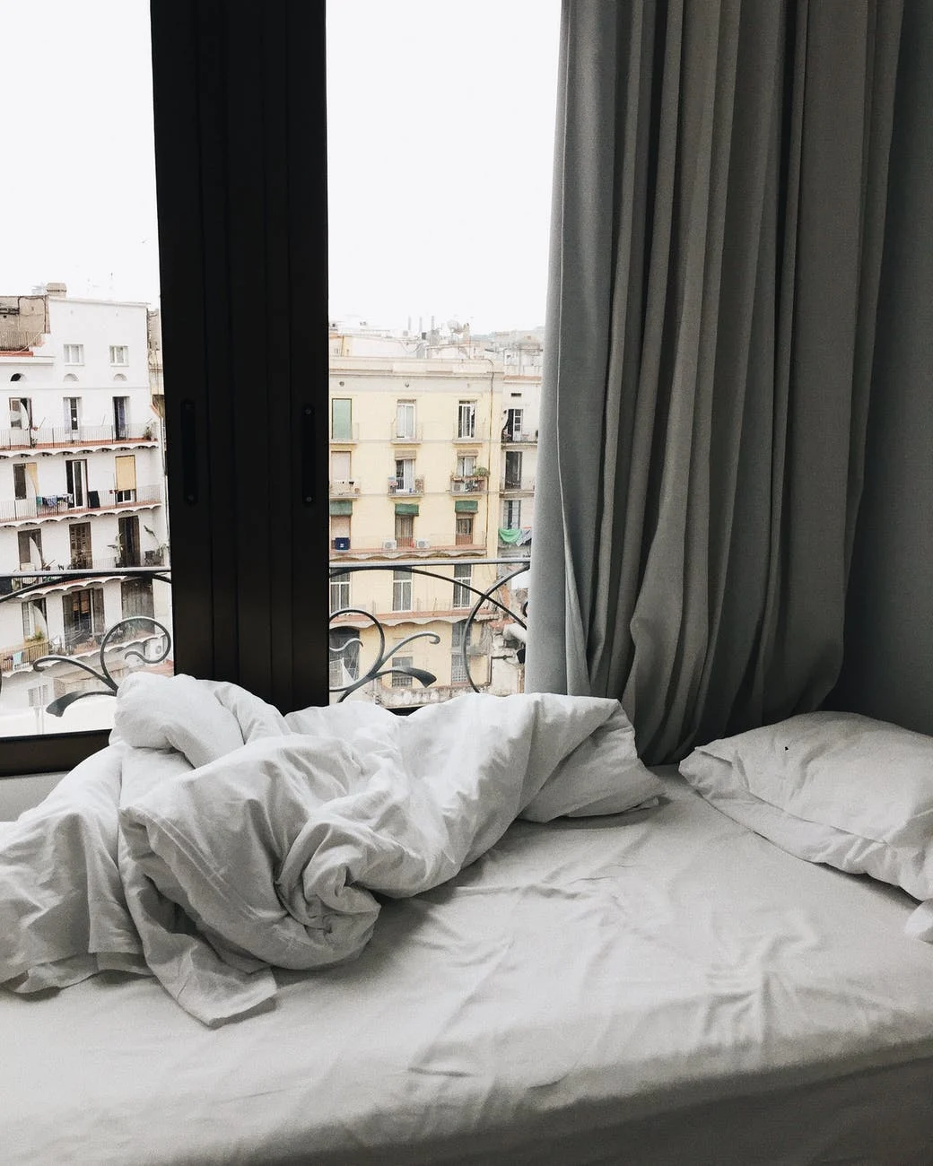 ne pas faire son lit 