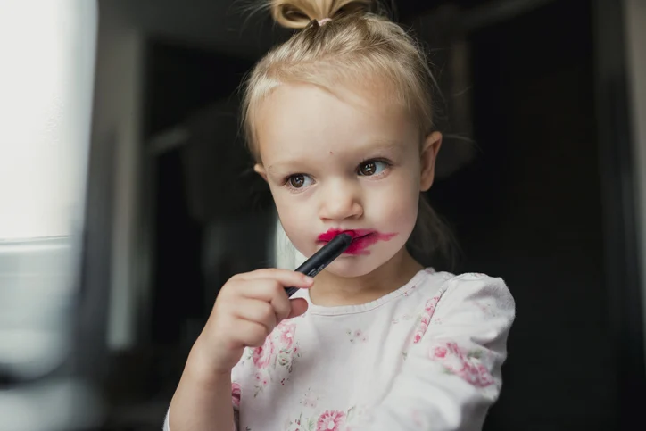 fille maquillage