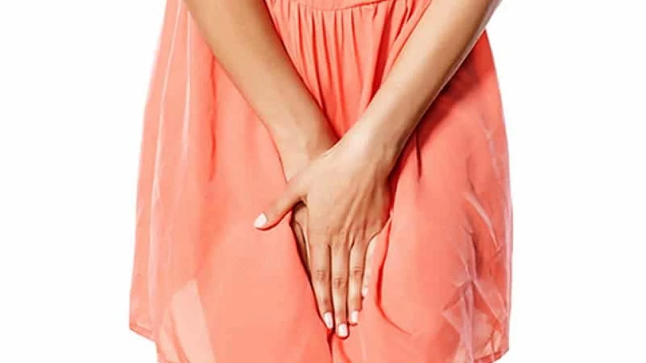 odeurs vaginales robe rouge femme