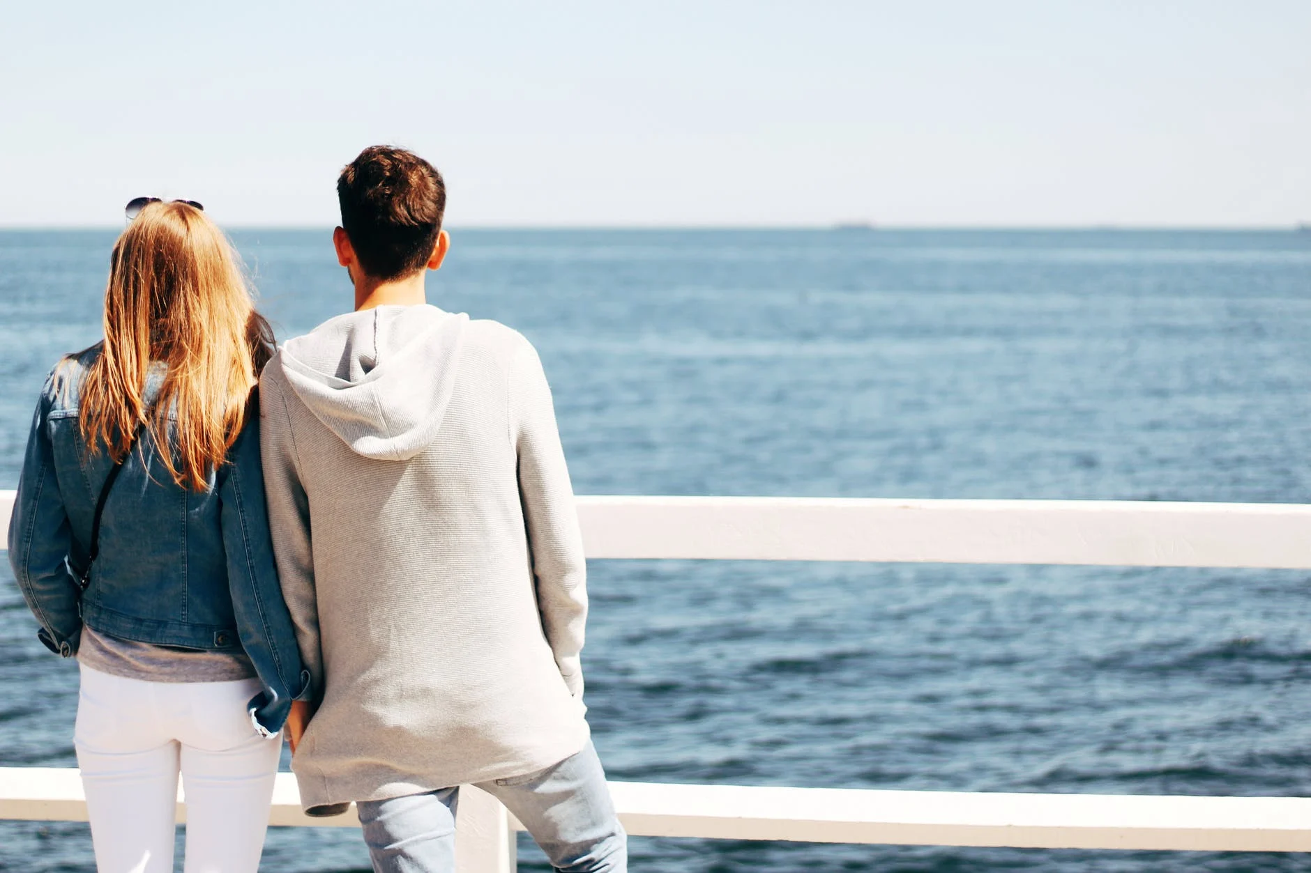 couple heureux mer problèmes