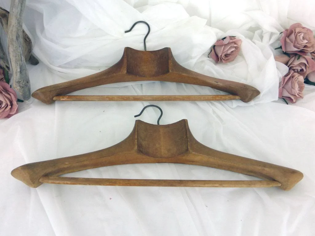 Cintres en bois