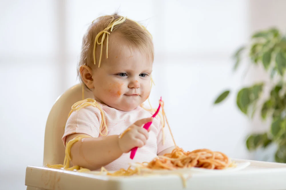 pattes nourriture solide bébé
