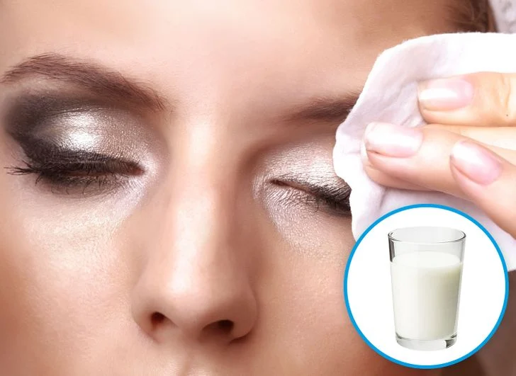 Utiliser du lait pour se démaquiller