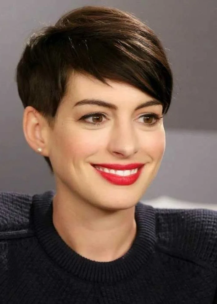 les femmes aux cheveux courts