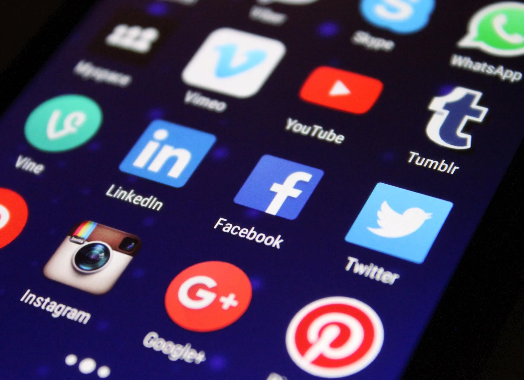 Médias sociaux