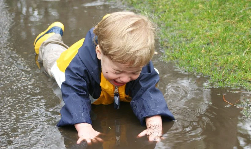 bruit amusant enfant
