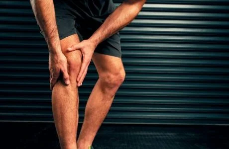 Douleur fulgurante dans une jambe lésion nerveuse