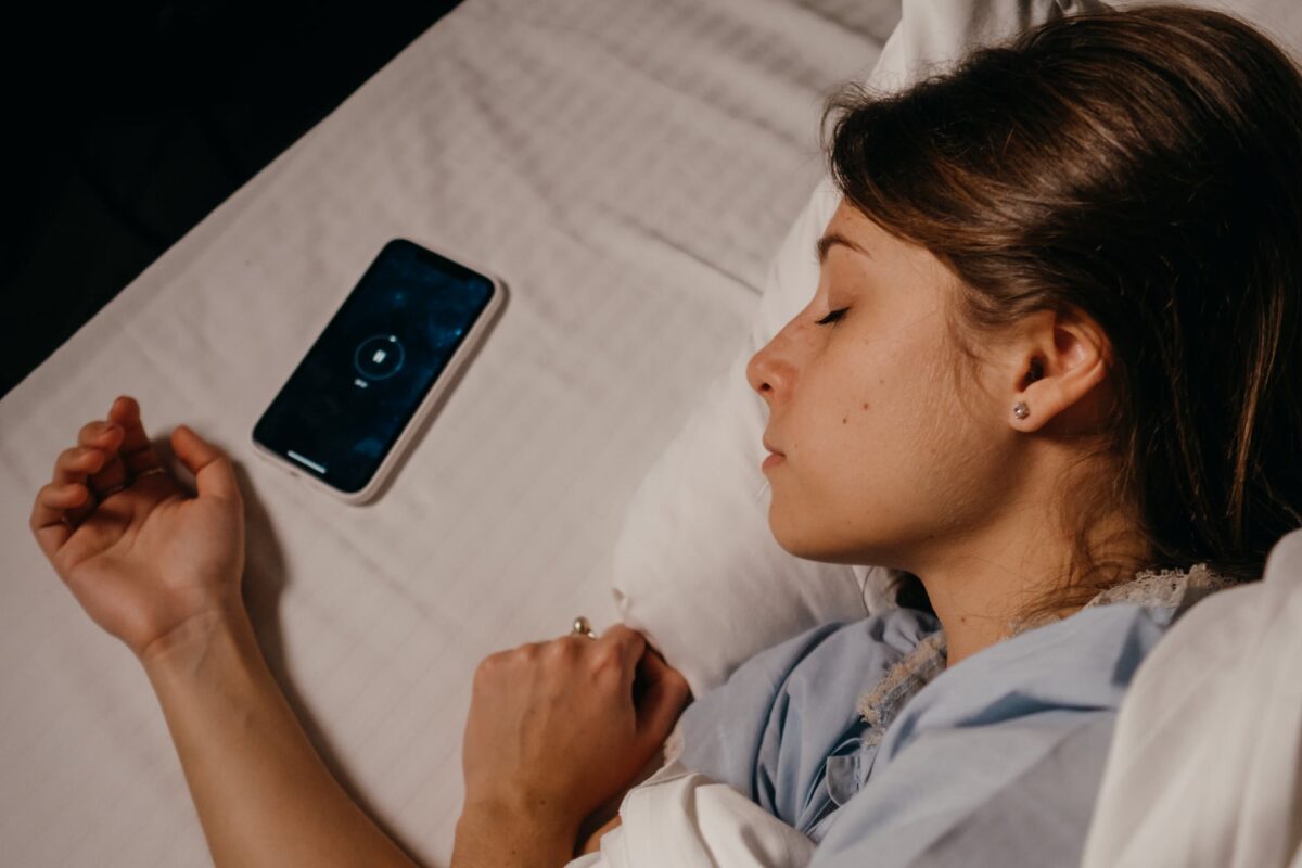 Dormir dans ces 2 positions pourrait nuire à votre cœur