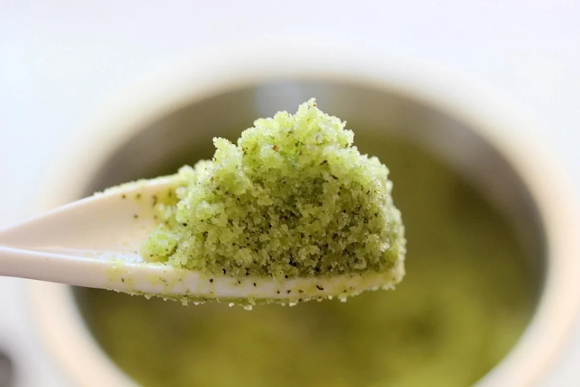 Gommage au sucre et au thé vert