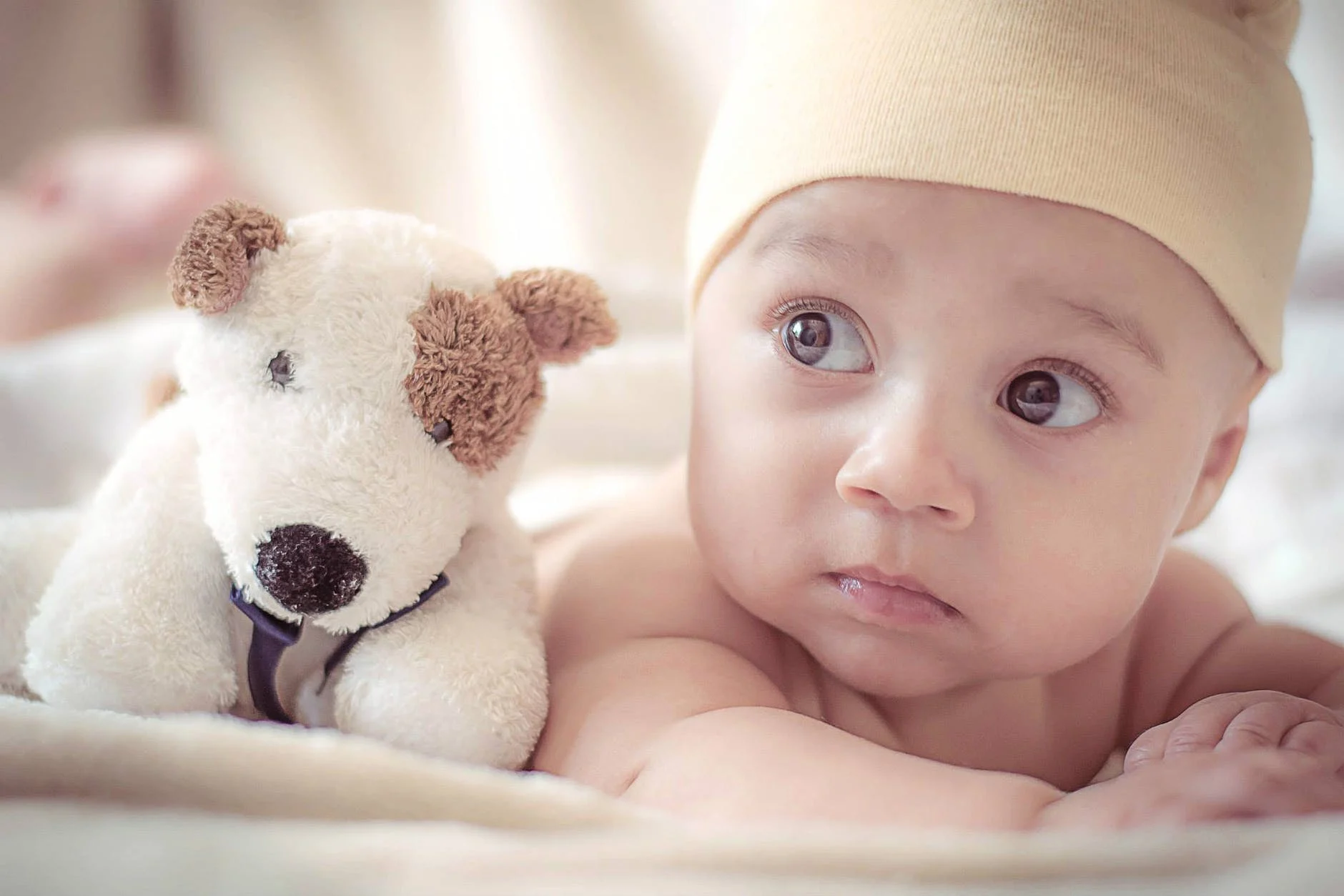 signes d'alerte de l'autisme chez l'enfant