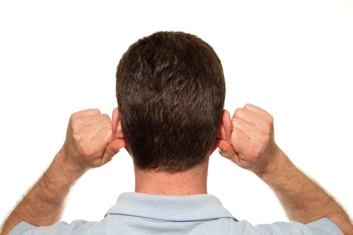 Astuce n° 4 : pincez-vous les oreilles