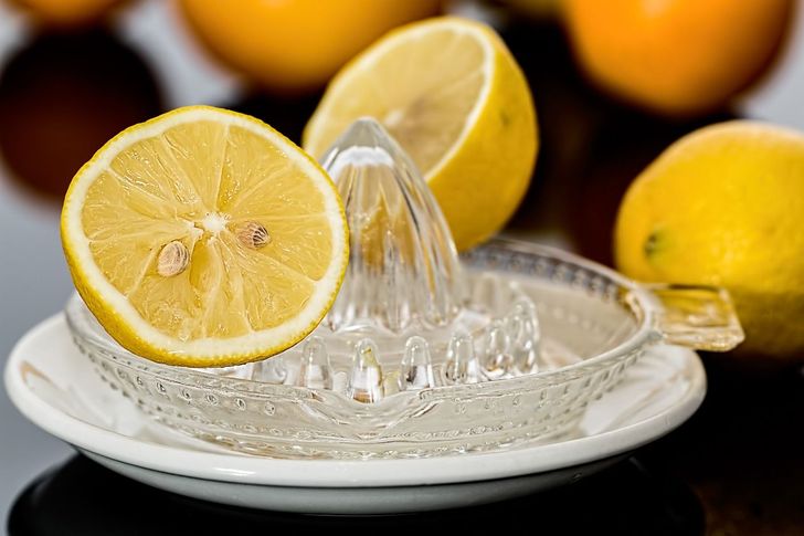 Buvez du sel dans du jus de citron