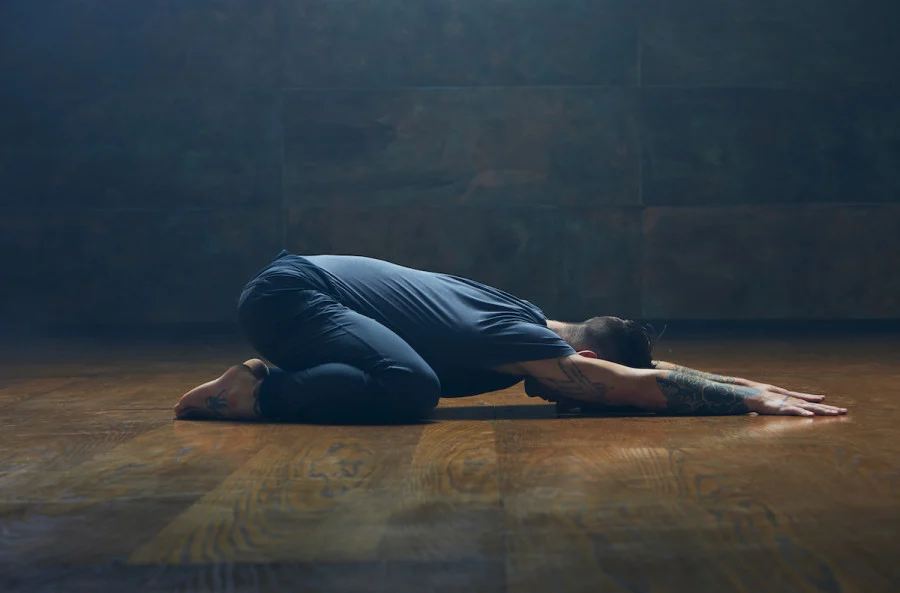 Essayez le yoga migraines