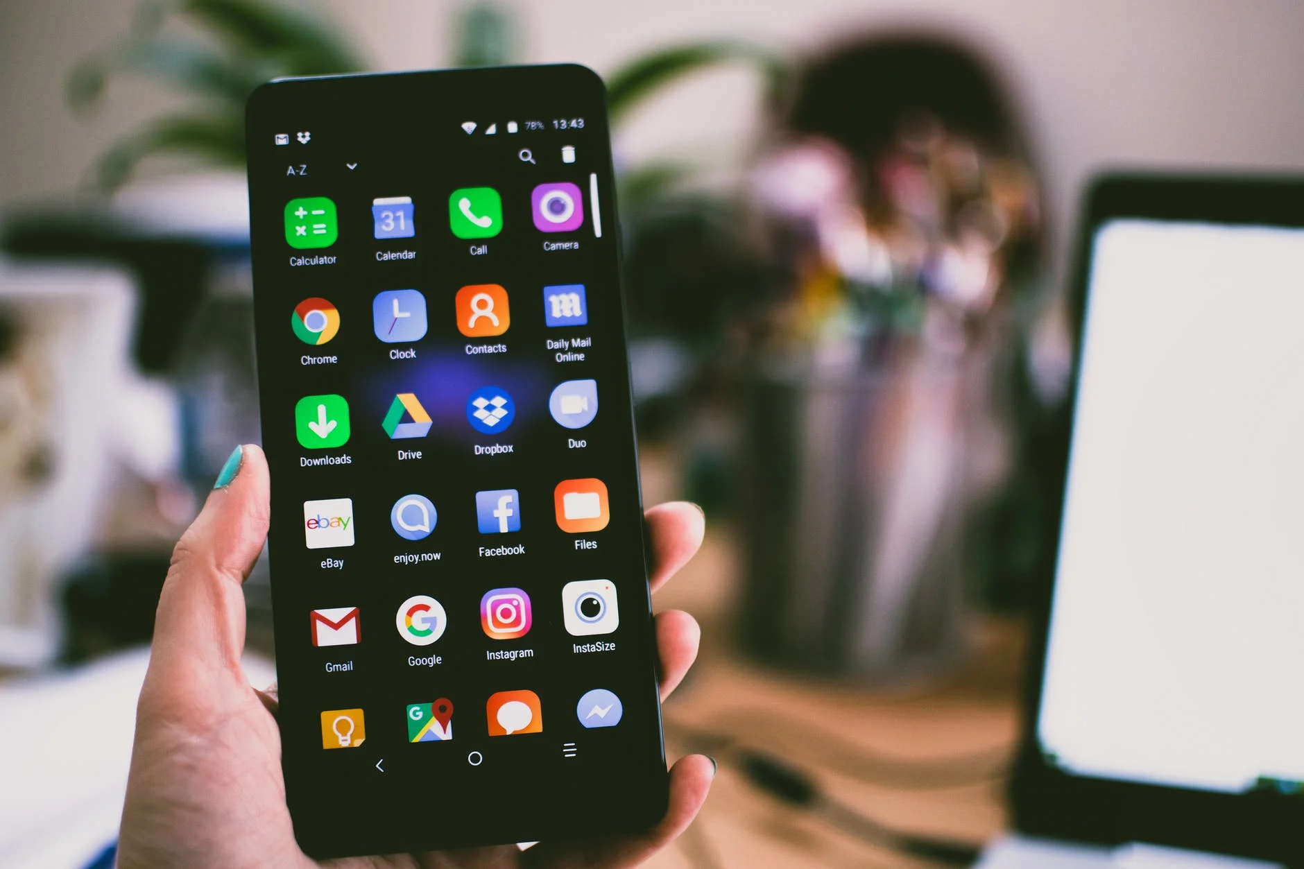 astuces de sécurité Attention aux noms de contact que vous utilisez