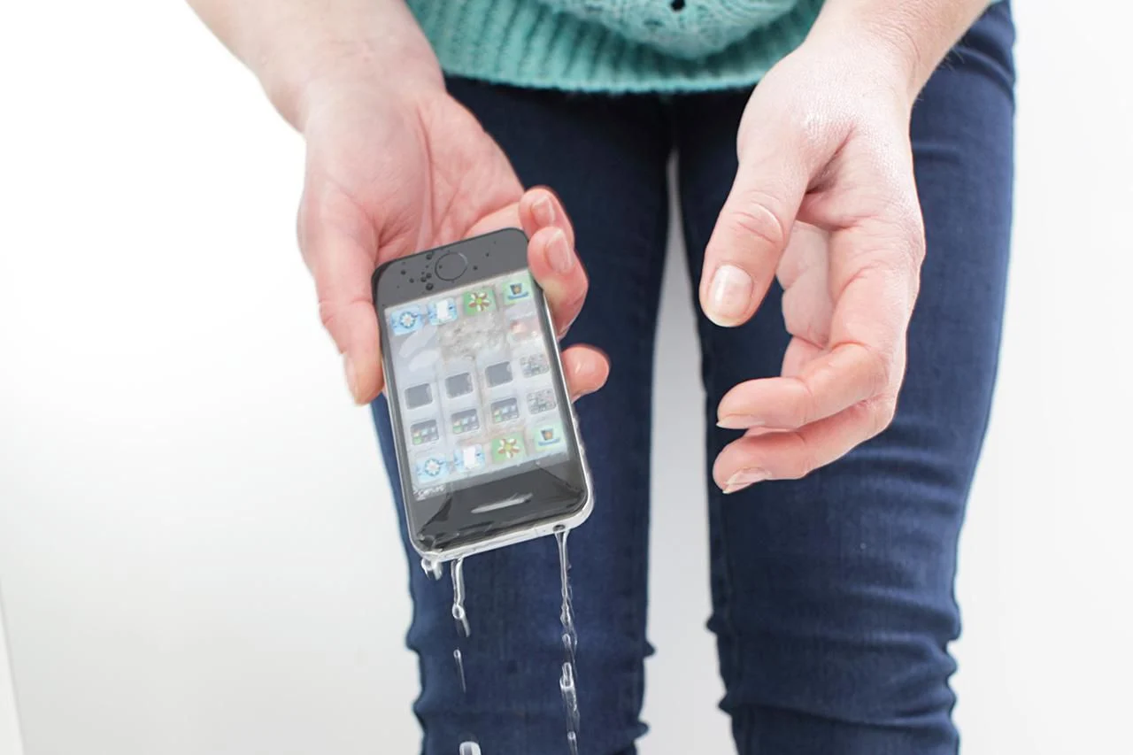 votre téléphone a déjà été mouillé par la pluie