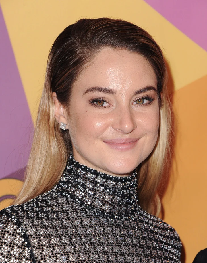 Shailene Woodley utilise du shampooing une seule fois par mois.