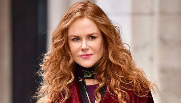 Nicole Kidman nettoie ses cheveux avec du jus de fruit.