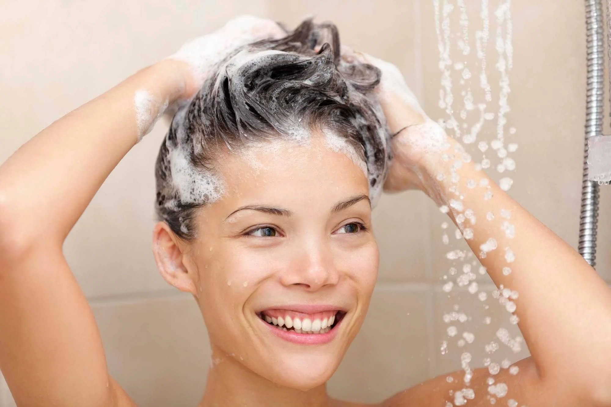 Lavez vos cheveux à l'eau froide