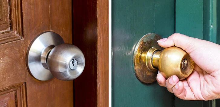 poignée de porte en laiton pour éloigner les microbes