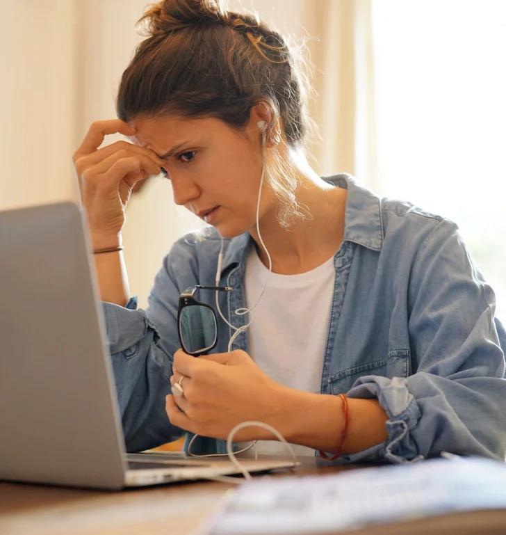 Les crampes menstruelles peuvent réellement modifier la structure du cerveau des femmes