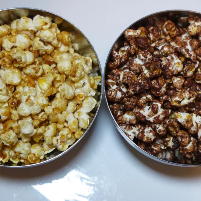 pop-corn au chocolat, au beurre, au fromage et au barbecue