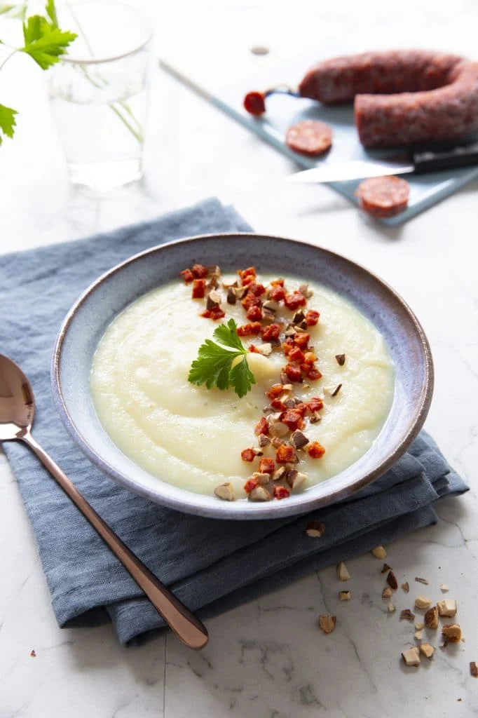 Soupe au chou-fleur et au poulet