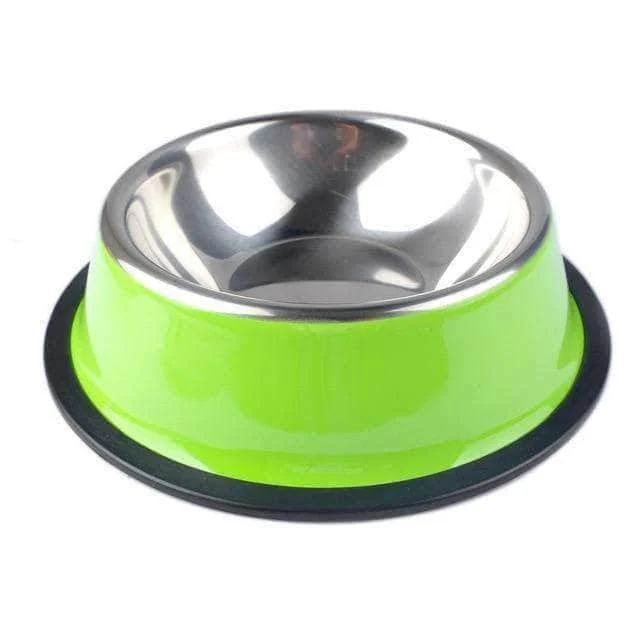 un bol en acier inoxydable