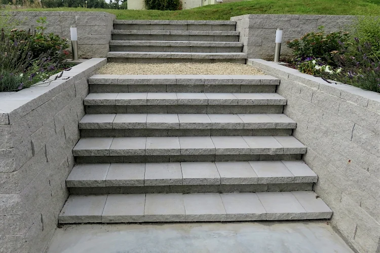 Recherchez un escalier