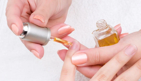 LES MEILLEURES HUILES POUR LES ONGLES