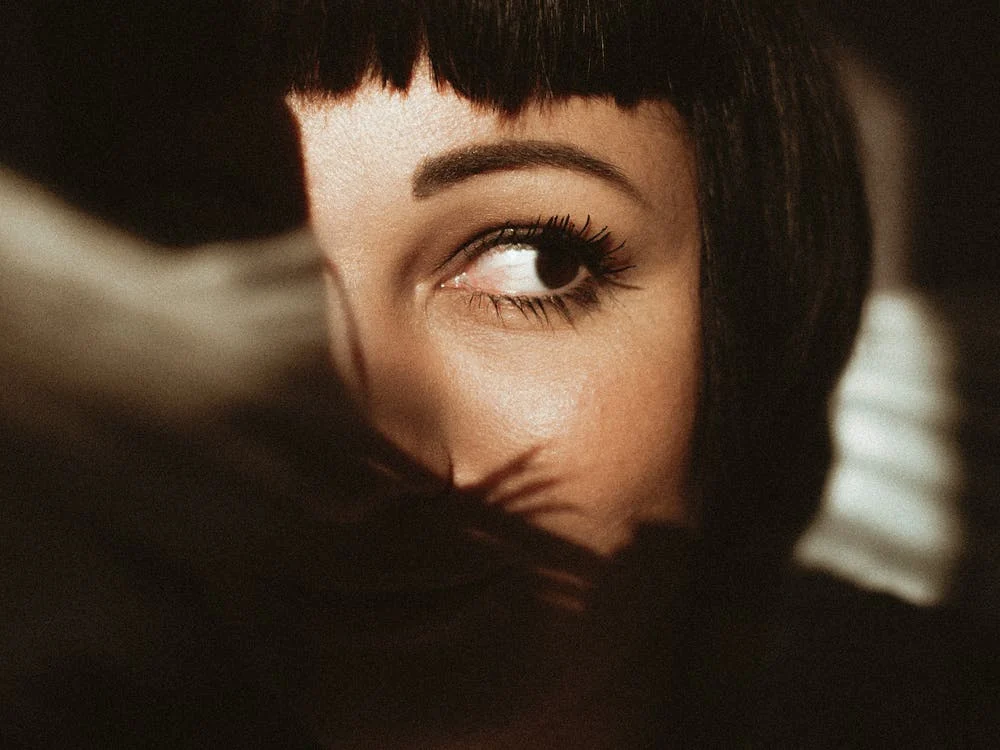Les sourcils