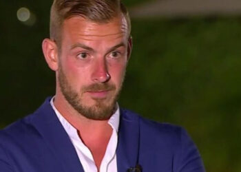 "Je t’aimerai toute ma vie" : Julien Bert en deuil, annonce une nouvelle des plus terribles 2 "Je t’aimerai toute ma vie" : Julien Bert en deuil, annonce une nouvelle des plus terribles Julien Bert