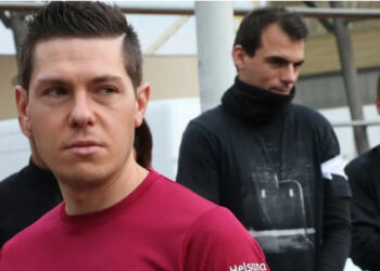 La mère d’Alexia Fouillet apprend que Jonathann Daval est en couple avec un codétenu. Choquée, elle réagit à la nouvelle… 3 La mère d’Alexia Fouillet apprend que Jonathann Daval est en couple avec un codétenu. Choquée, elle réagit à la nouvelle… Jonathann Daval