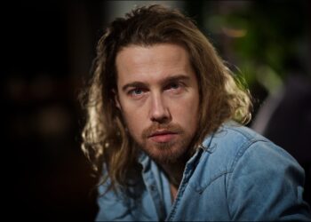 “Ça mérite une fin” : Julien Doré submergé par l’émotion, une nouvelle vie commence pour le chanteur