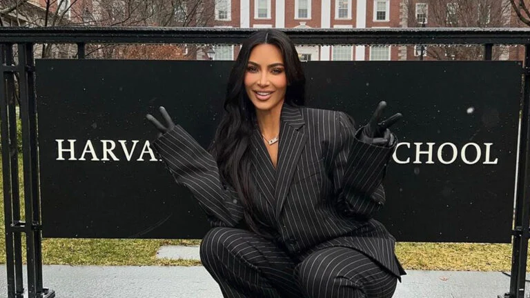 SC-Kim-Fashion-Error-Off-Plat-copy
