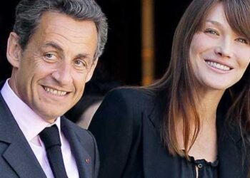 « J&rsquo;hésitais entre le sexe et la drogue » : Carla Bruni en roue libre à un dîner… La provocation de trop devant Nicolas Sarkozy ?