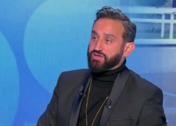 Selon Elizabeth Teissier, Cyril Hanouna changera de vie en mars