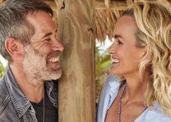Laeticia Hallyday en couple : comment a-t-elle rencontré Alexandre, son nouveau compagnon ?