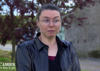 L&rsquo;amour est dans le pré : Véronique, l’ex de Charles, en couple ? Cette photo qui sème le doute