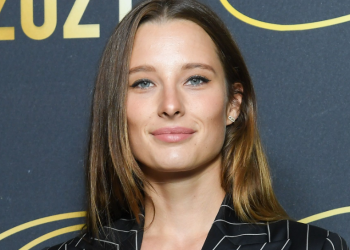 Ilona Smet : cette adorable photo de son fils Harrison avec sa grand-mère Estelle Lefébure