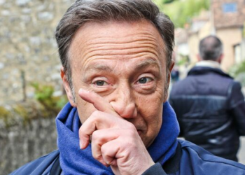 Stéphane Bern en couple : qui est son compagnon Yori Baillères ?