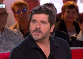 Patrick Fiori : cette énorme bourde commise par le chanteur qui l&rsquo;a conduit à faire « demi-tour sur l&rsquo;autoroute » en pleine tournée