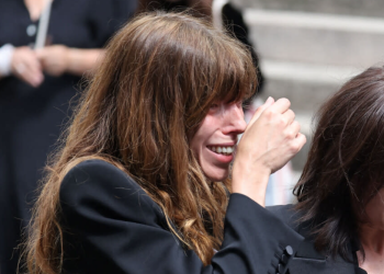 Lou Doillon en deuil : la fille de Jane Birkin annonce la perte d&rsquo;un autre membre de sa famille