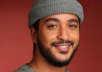 Slimane victime d’un gros incident sur scène : le chanteur dévoile la vidéo de ce moment très embarrassant