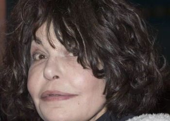 Isabelle Mergault aux Grosses têtes : ce qu&rsquo;elle reproche à Laurent Ruquier (ZAPTV)