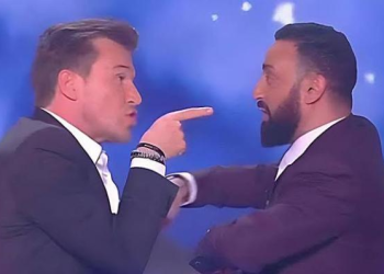 "Je vais te casser toutes tes dents", Cyril Hanouna menace Benjamin Castaldi dans TPMP 3 "Je vais te casser toutes tes dents", Cyril Hanouna menace Benjamin Castaldi dans TPMP « Je vais te casser toutes tes dents », Cyril Hanouna menace Benjamin Castaldi dans TPMP