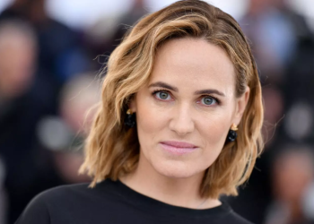 Judith Godrèche aux César 2024 : la comédienne lance un cri du cœur après sa standing ovation